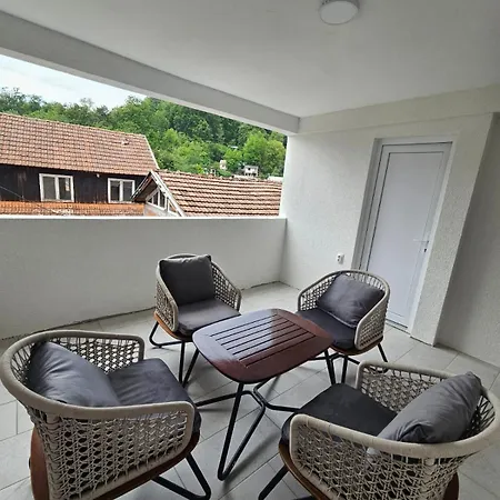 Πανσιόν Sobe *